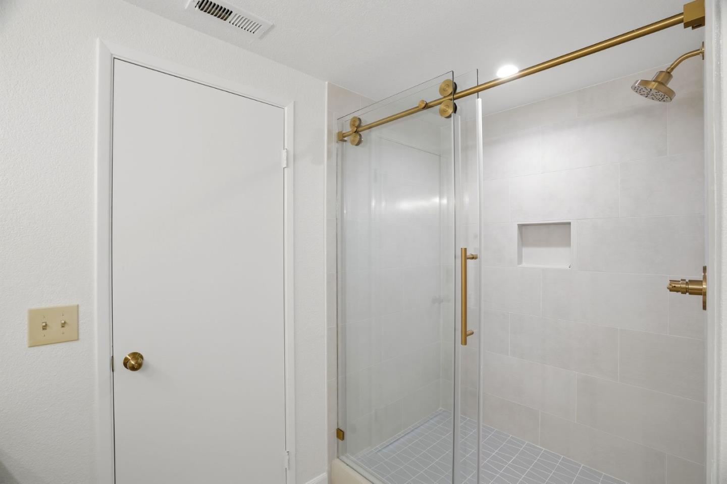 Photo #38: ML82037520 Listing: Photo #38