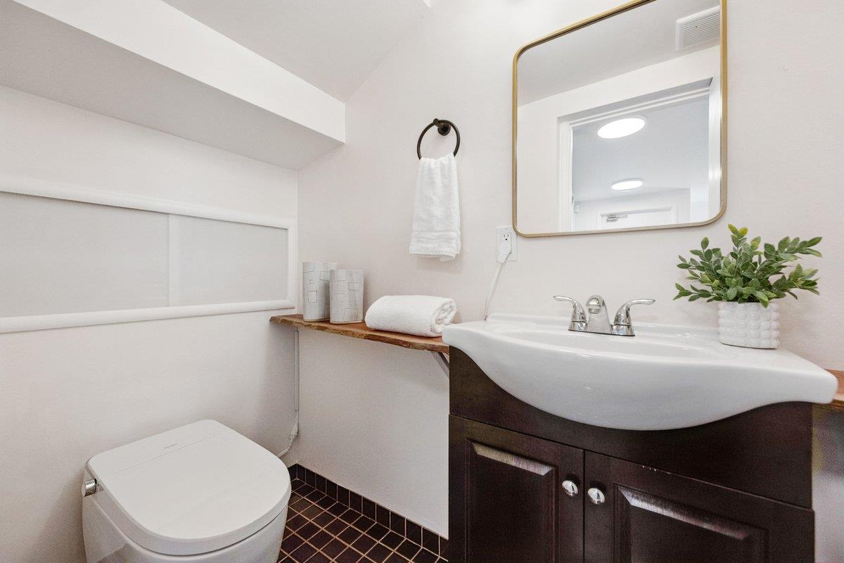 Detail Gallery Image 35 of 45 For 31 Avalon Dr, Daly City,  CA 94015 - 3 Beds | 1/1 Baths