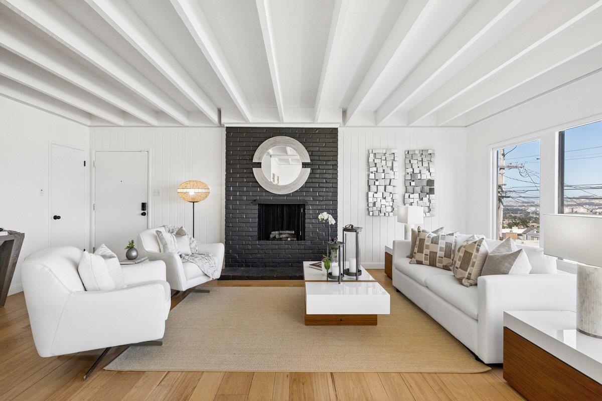 Detail Gallery Image 5 of 45 For 31 Avalon Dr, Daly City,  CA 94015 - 3 Beds | 1/1 Baths