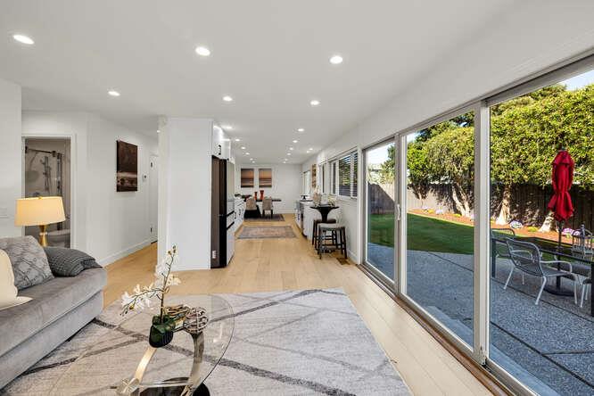 Detail Gallery Image 13 of 46 For 940 Marlin Ave, Foster City,  CA 94404 - 5 Beds | 3 Baths