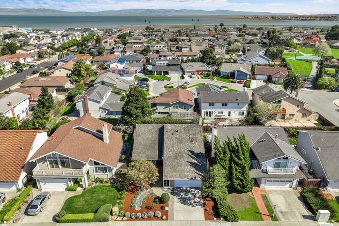 Detail Gallery Image 38 of 46 For 940 Marlin Ave, Foster City,  CA 94404 - 5 Beds | 3 Baths