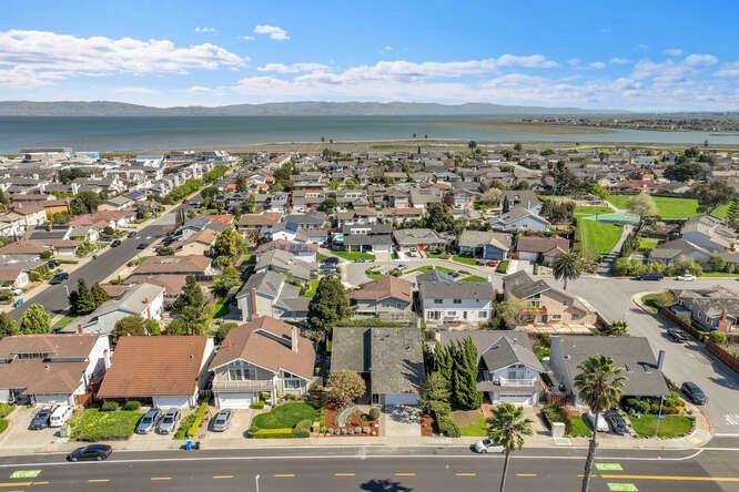 Detail Gallery Image 39 of 46 For 940 Marlin Ave, Foster City,  CA 94404 - 5 Beds | 3 Baths