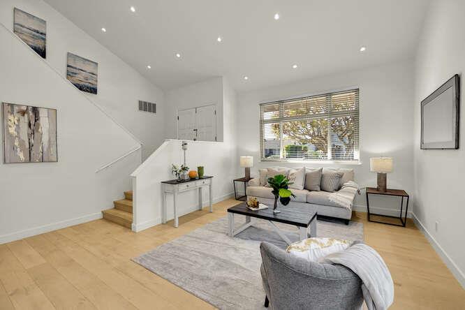 Detail Gallery Image 5 of 46 For 940 Marlin Ave, Foster City,  CA 94404 - 5 Beds | 3 Baths