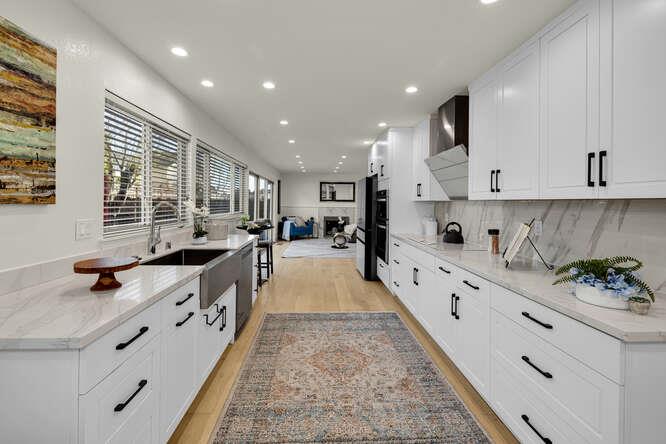 Detail Gallery Image 8 of 46 For 940 Marlin Ave, Foster City,  CA 94404 - 5 Beds | 3 Baths