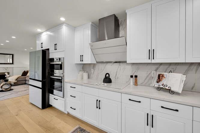 Detail Gallery Image 9 of 46 For 940 Marlin Ave, Foster City,  CA 94404 - 5 Beds | 3 Baths