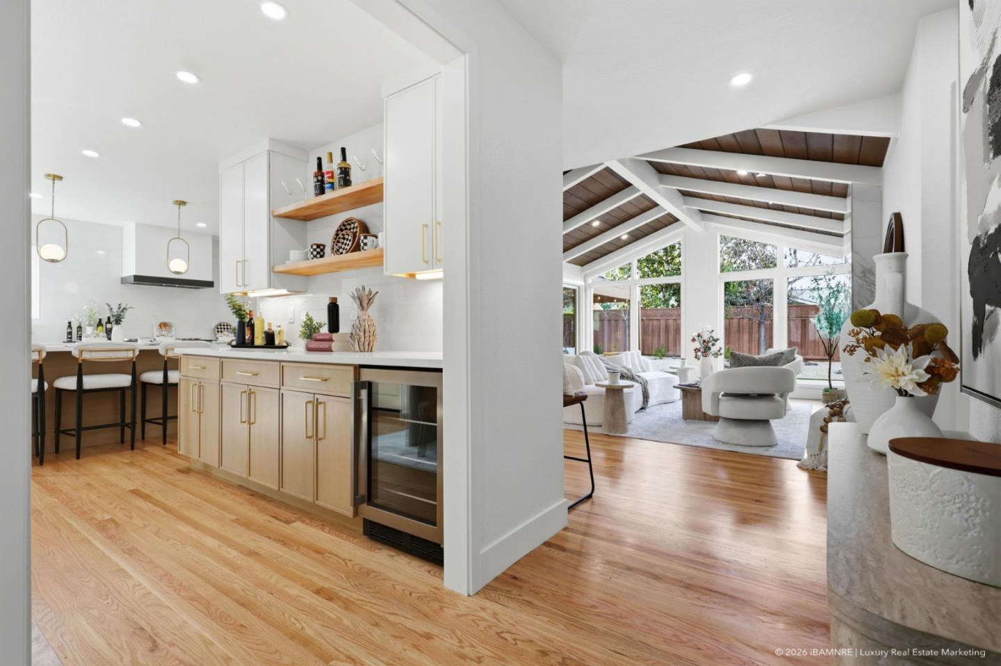 Detail Gallery Image 6 of 47 For 534 Flannery St, Santa Clara,  CA 95051 - 4 Beds | 2 Baths