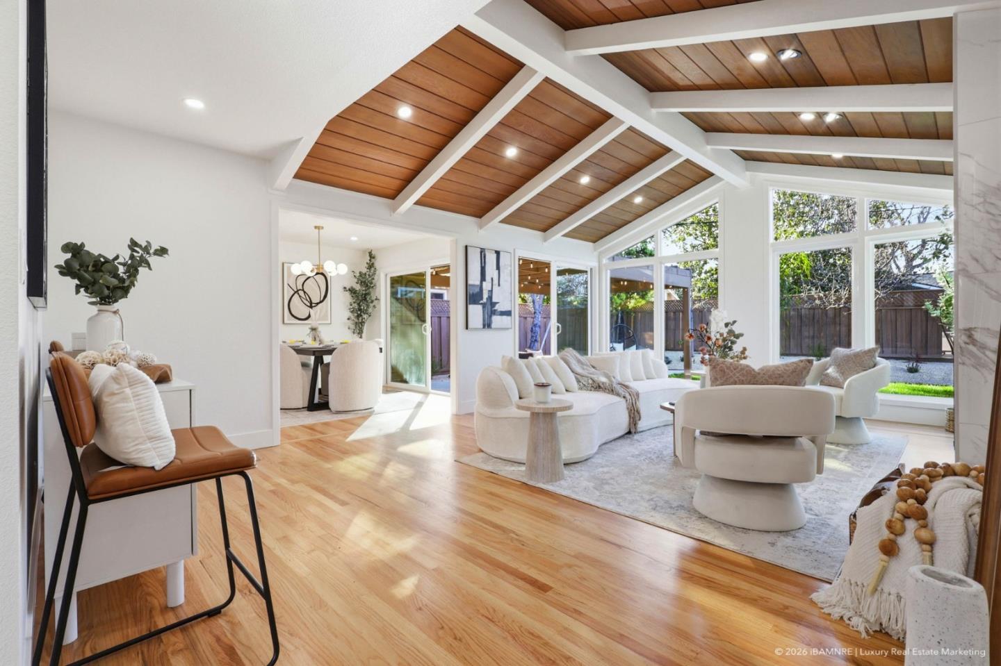 Detail Gallery Image 9 of 47 For 534 Flannery St, Santa Clara,  CA 95051 - 4 Beds | 2 Baths