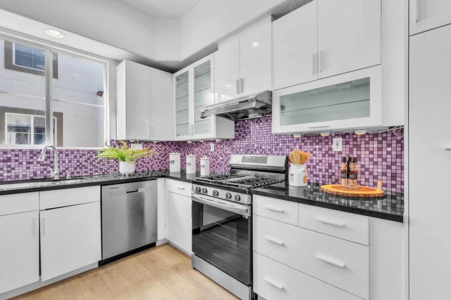 Photo #13: ML82037532 Listing: Photo #13