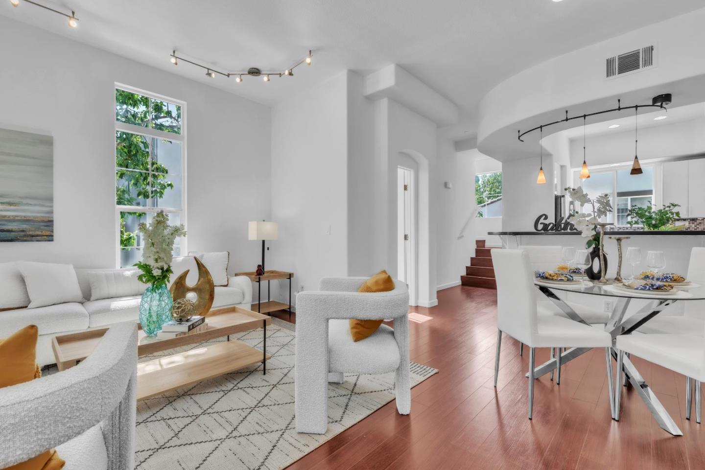 Photo #6: ML82037532 Listing: Photo #6