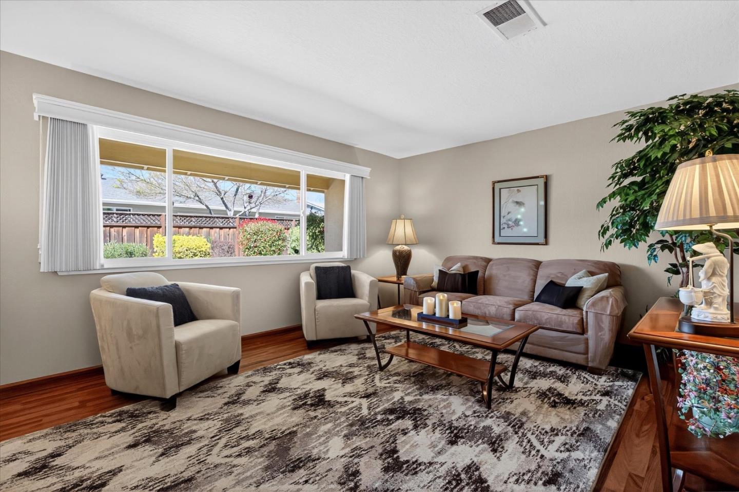 Detail Gallery Image 6 of 35 For 9049 Craydon Cir, San Ramon,  CA 94583 - 3 Beds | 2 Baths