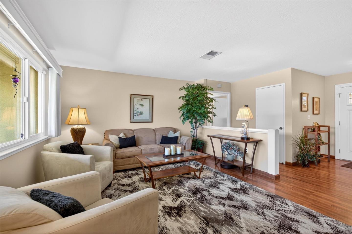 Detail Gallery Image 7 of 35 For 9049 Craydon Cir, San Ramon,  CA 94583 - 3 Beds | 2 Baths