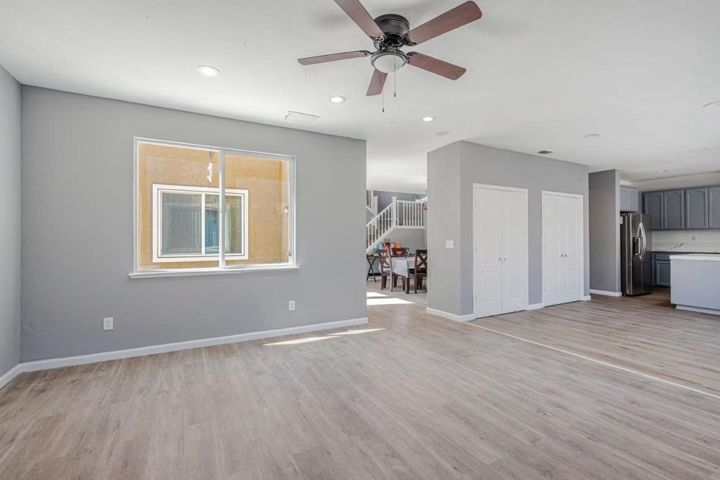 Detail Gallery Image 13 of 44 For 5323 Gold Creek Cir, Discovery Bay,  CA 94505 - 5 Beds | 3 Baths