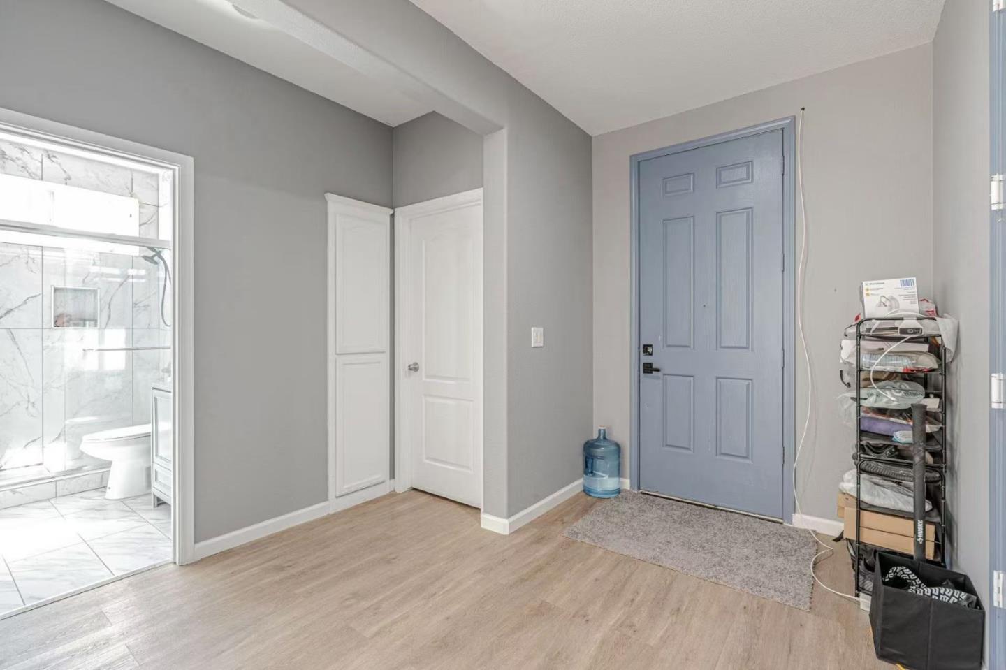 Detail Gallery Image 4 of 44 For 5323 Gold Creek Cir, Discovery Bay,  CA 94505 - 5 Beds | 3 Baths