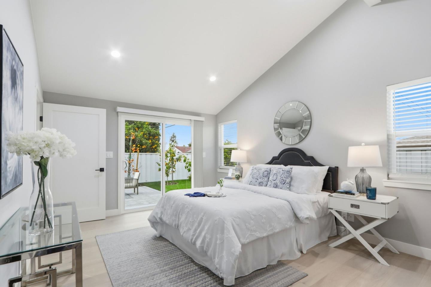 Detail Gallery Image 12 of 27 For 2121 Francis Ave, Santa Clara,  CA 95051 - 4 Beds | 3 Baths