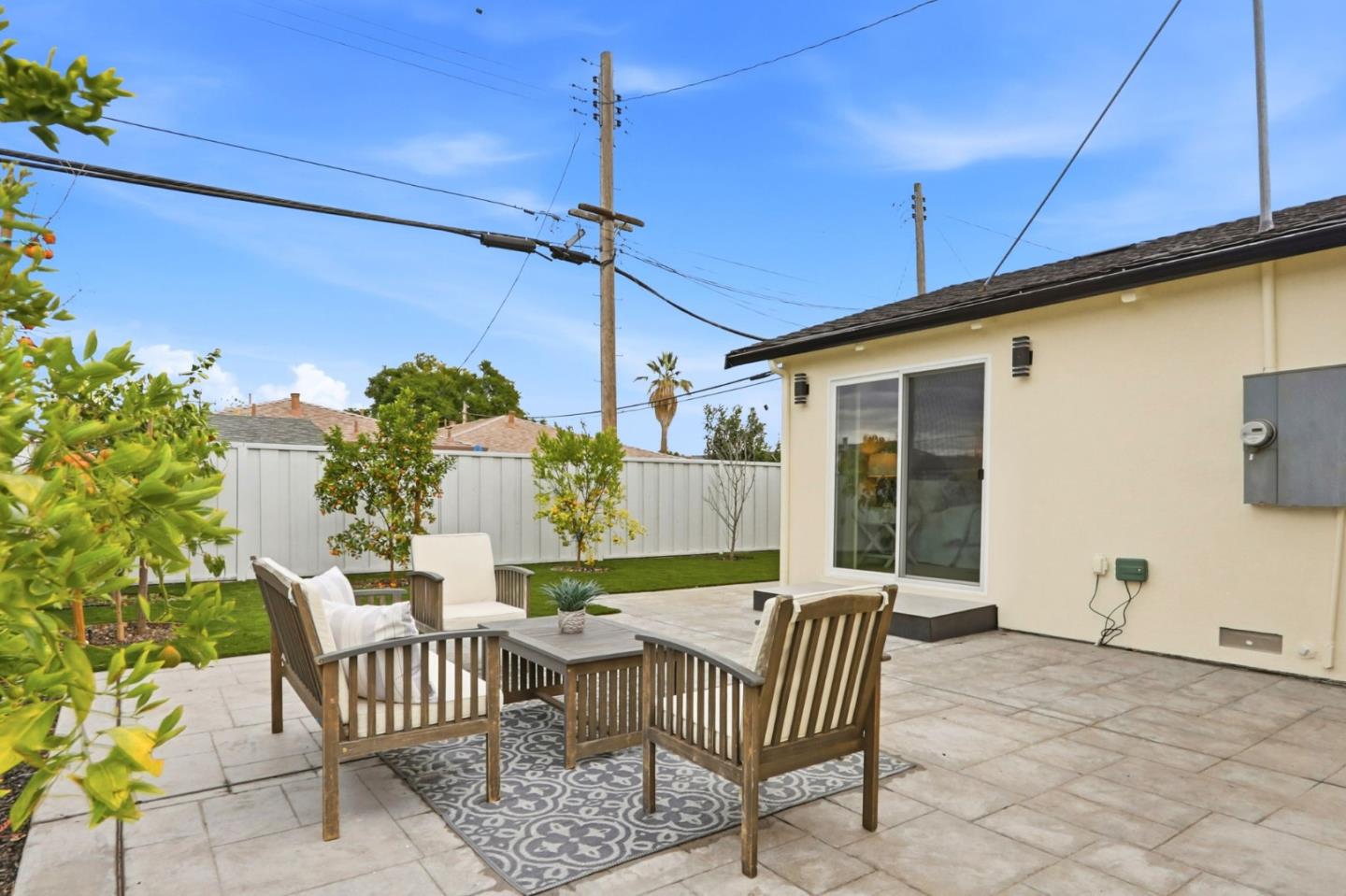 Detail Gallery Image 20 of 27 For 2121 Francis Ave, Santa Clara,  CA 95051 - 4 Beds | 3 Baths