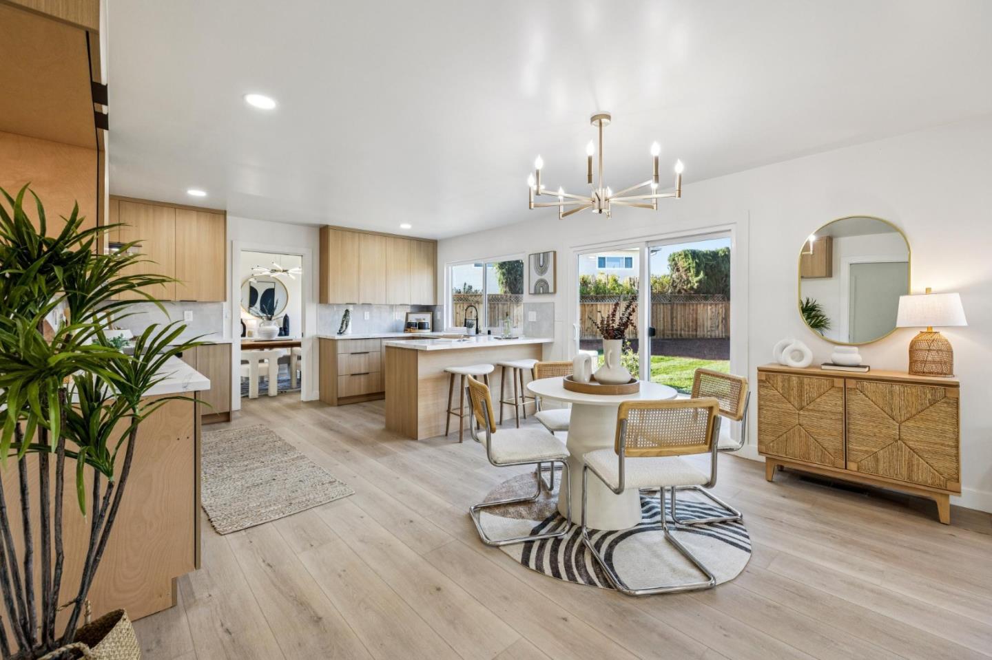 Detail Gallery Image 16 of 55 For 2043 Shellback Pl, San Jose,  CA 95133 - 5 Beds | 4 Baths