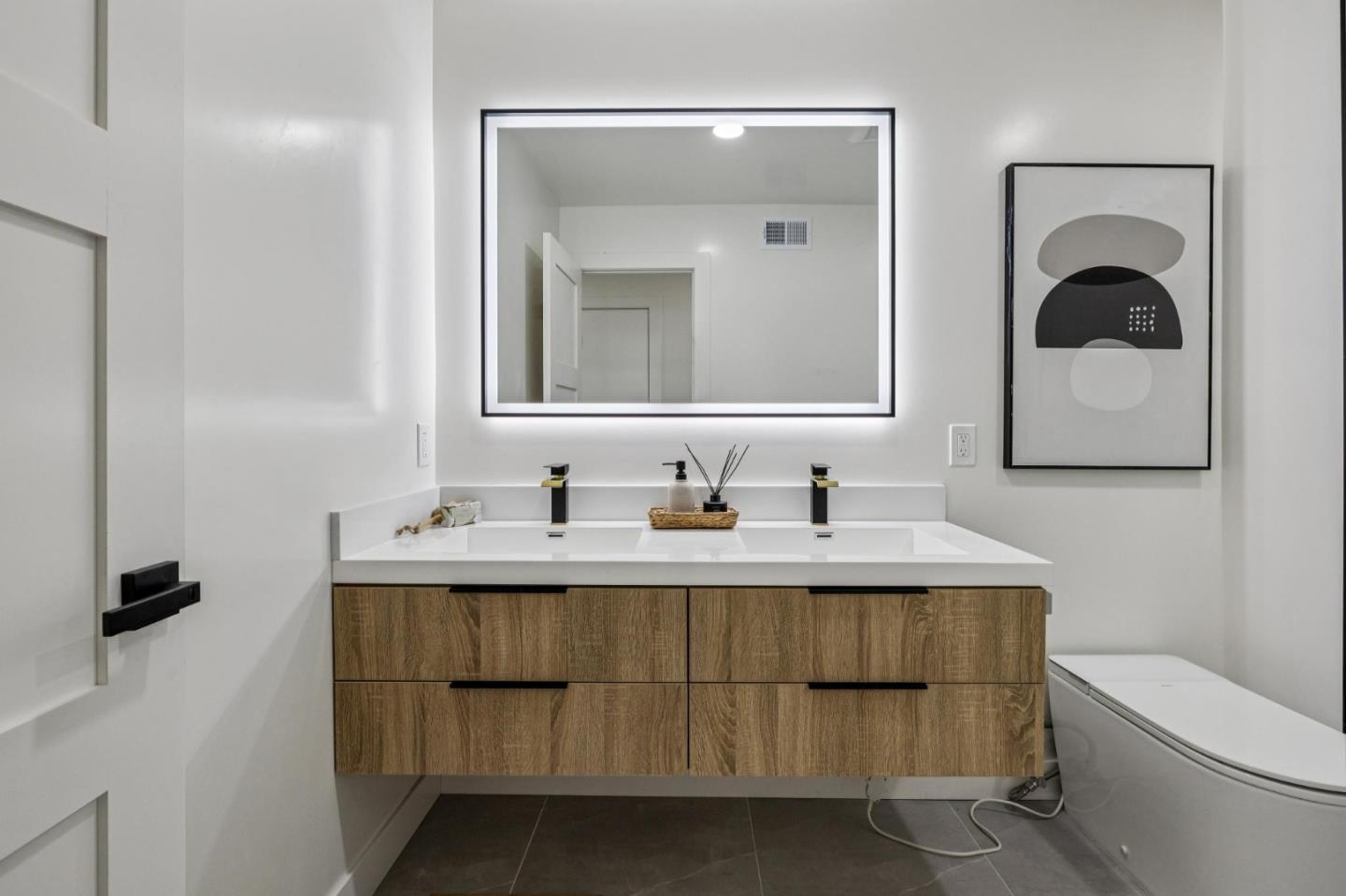 Detail Gallery Image 39 of 55 For 2043 Shellback Pl, San Jose,  CA 95133 - 5 Beds | 4 Baths