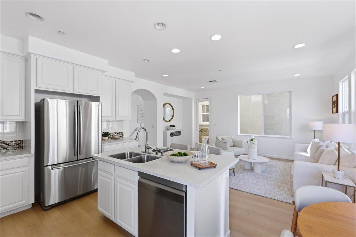 Detail Gallery Image 18 of 64 For 917 Vida Larga Loop, Milpitas,  CA 95035 - 3 Beds | 2/1 Baths