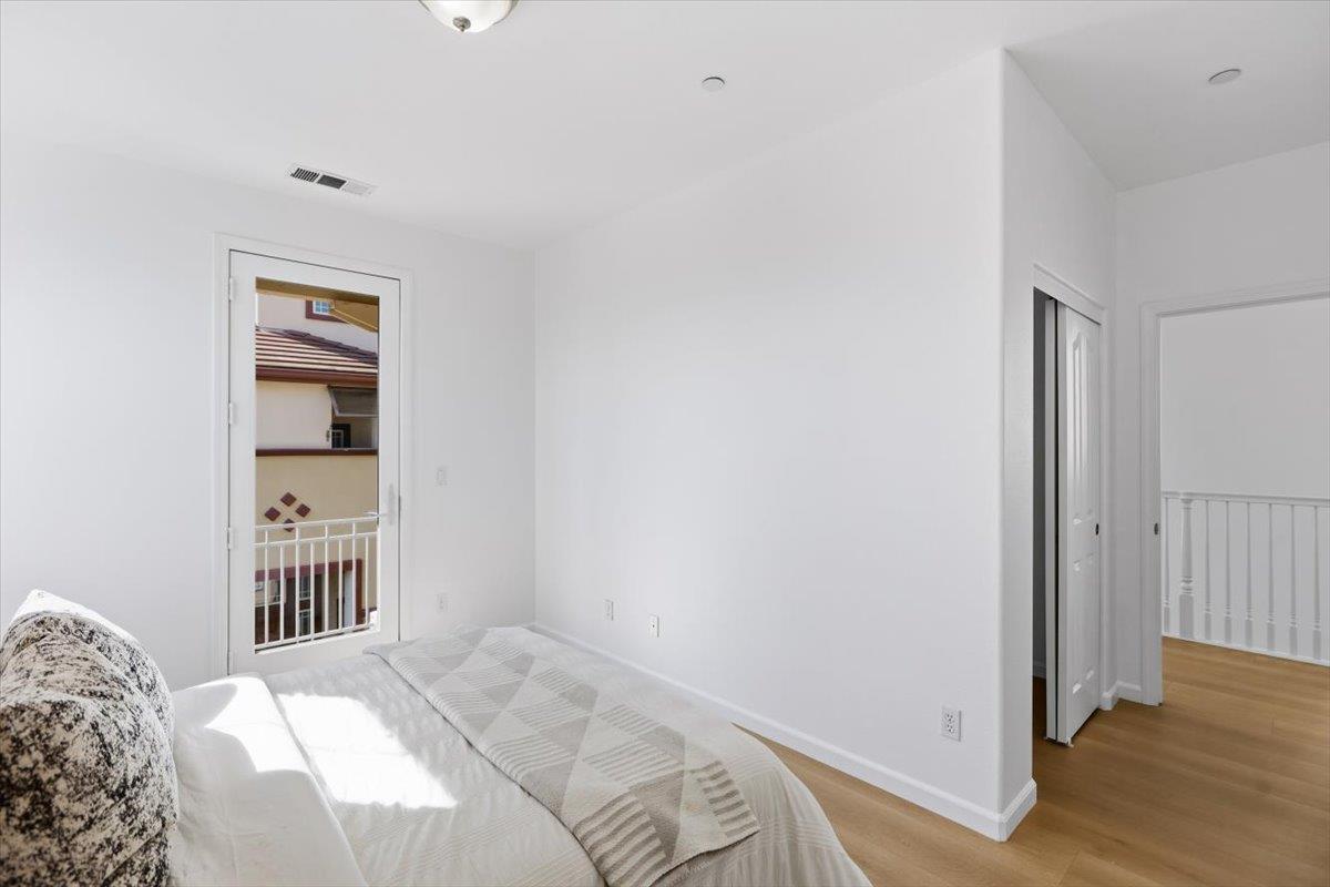 Detail Gallery Image 26 of 64 For 917 Vida Larga Loop, Milpitas,  CA 95035 - 3 Beds | 2/1 Baths