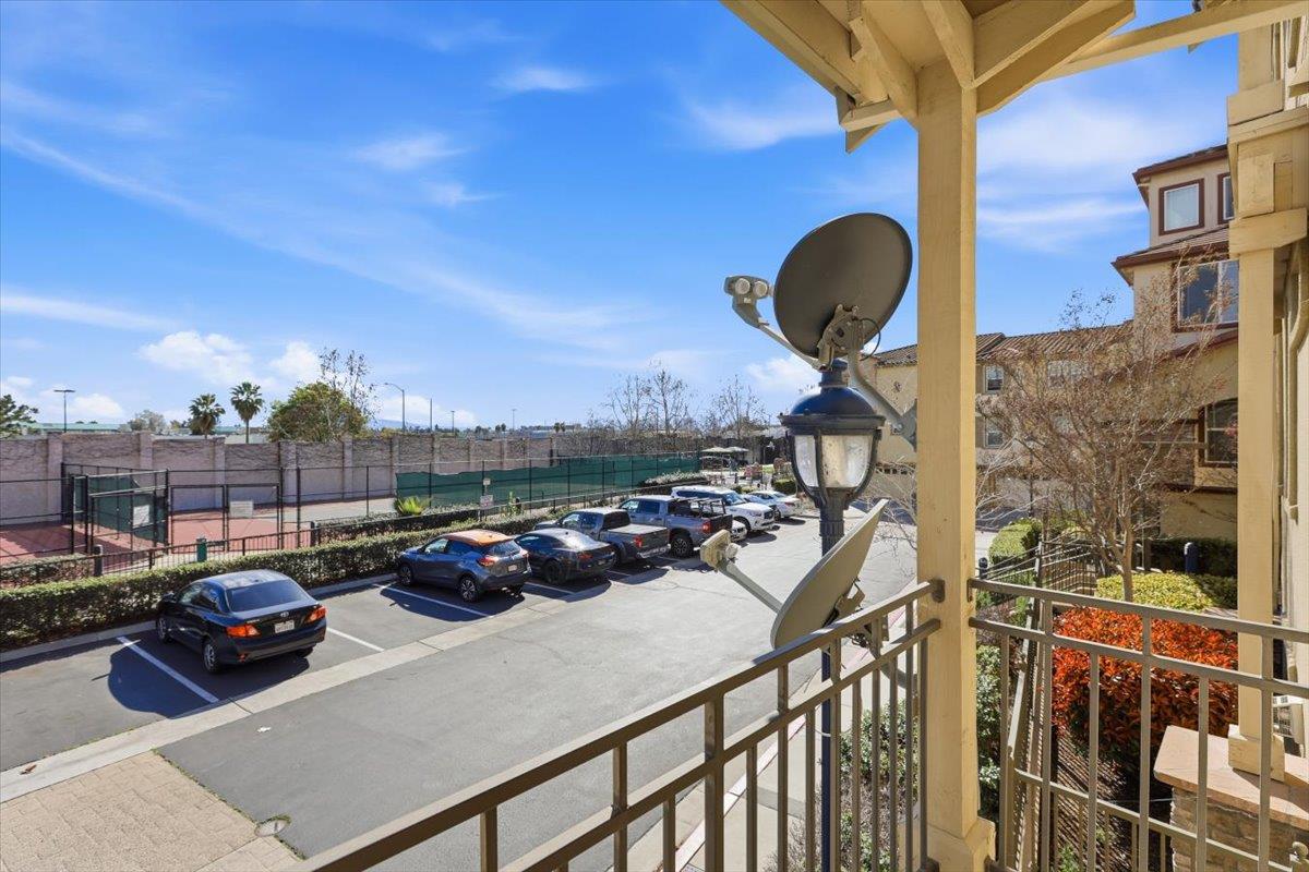 Detail Gallery Image 42 of 64 For 917 Vida Larga Loop, Milpitas,  CA 95035 - 3 Beds | 2/1 Baths