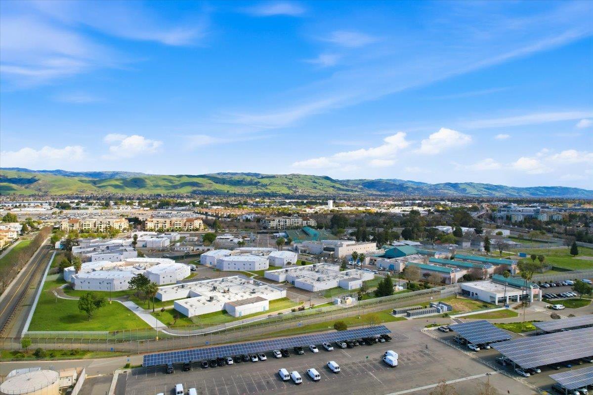 Detail Gallery Image 57 of 64 For 917 Vida Larga Loop, Milpitas,  CA 95035 - 3 Beds | 2/1 Baths