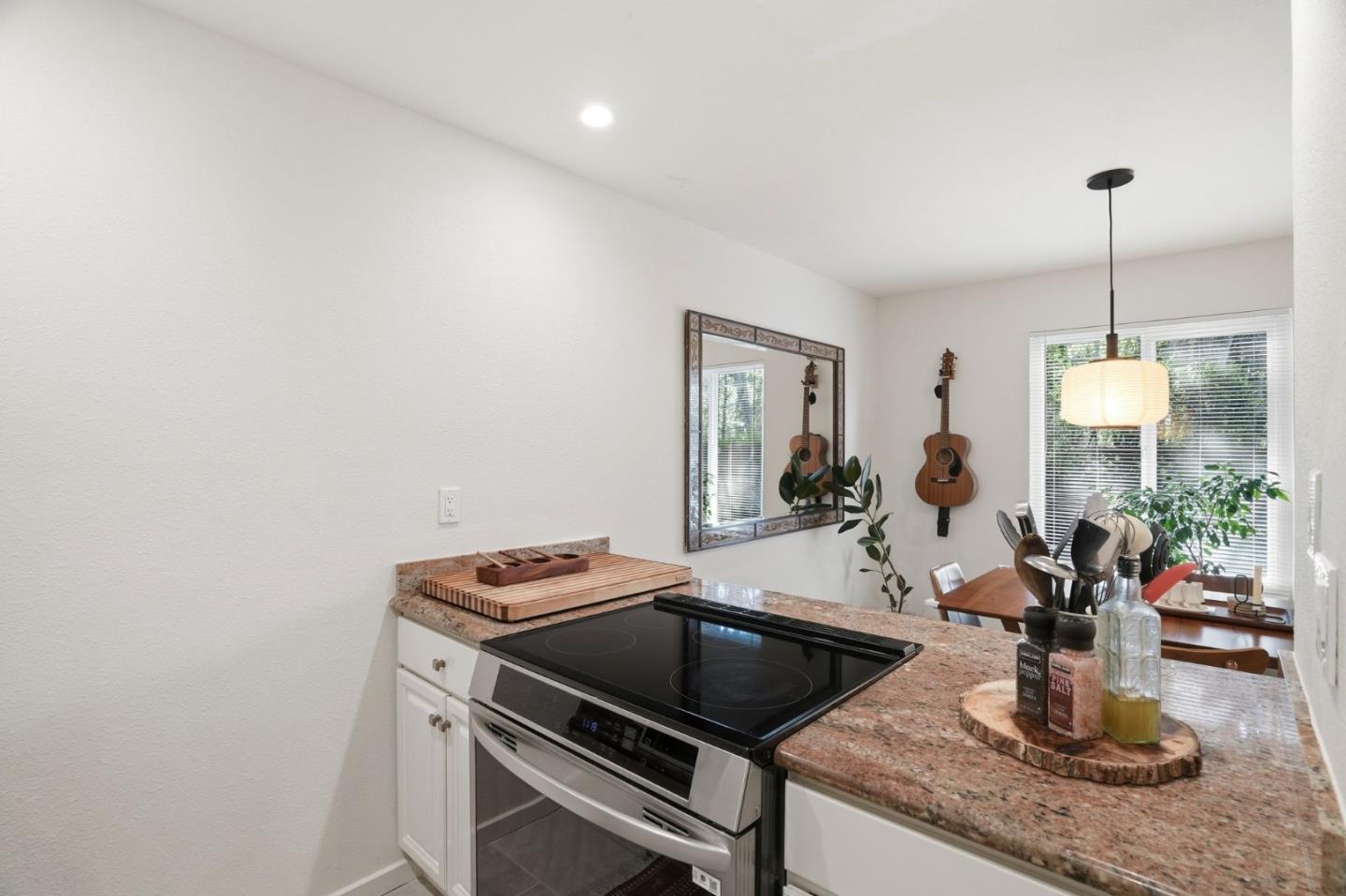 Detail Gallery Image 15 of 32 For 311 Bean Creek Rd #301,  Scotts Valley,  CA 95066 - 2 Beds | 1 Baths