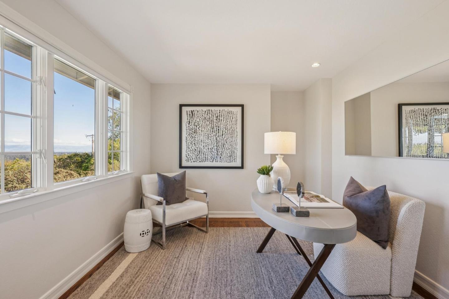 Detail Gallery Image 17 of 42 For 199 Brookwood Rd, Woodside,  CA 94062 - 4 Beds | 3/1 Baths