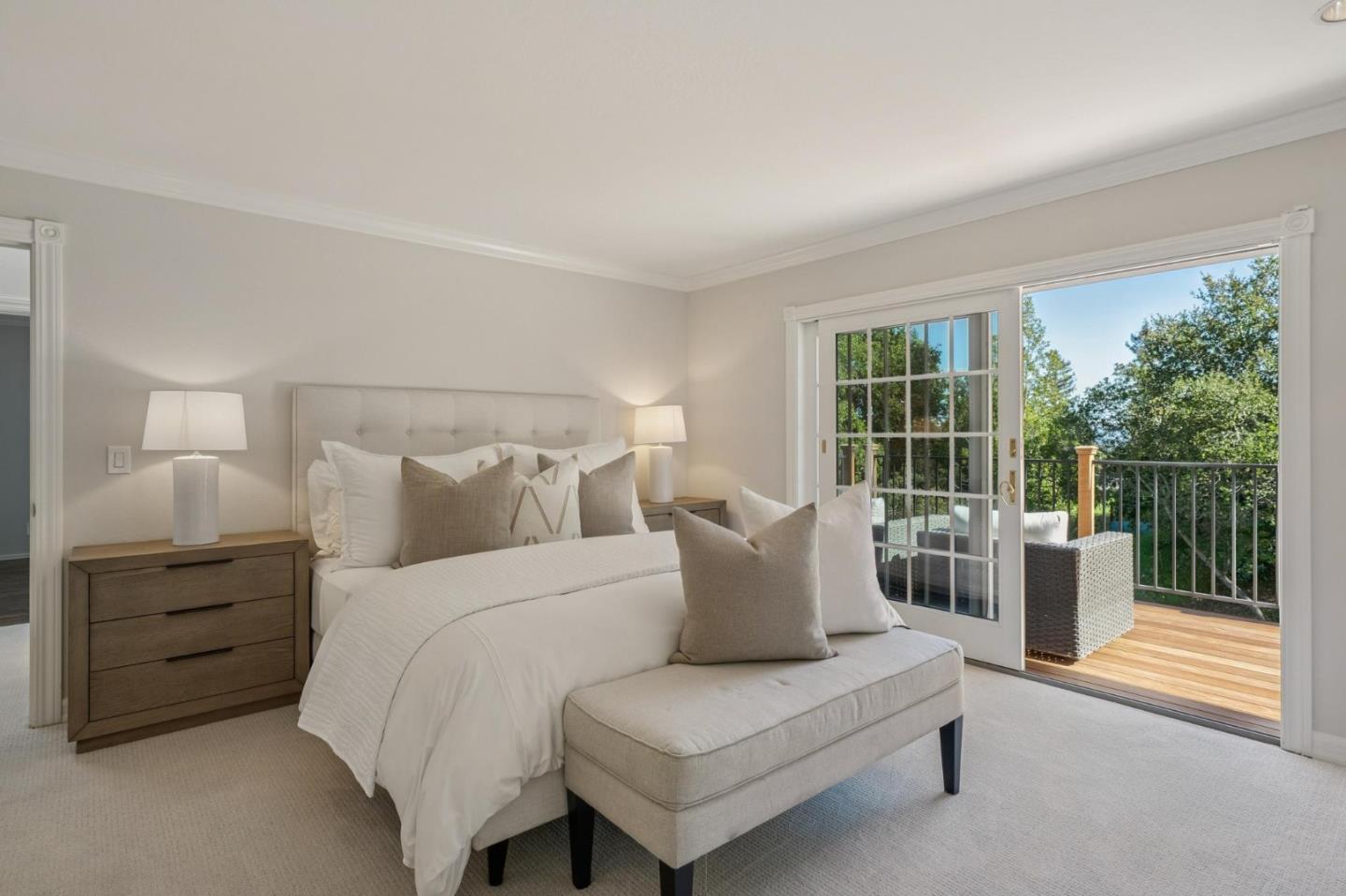 Detail Gallery Image 19 of 42 For 199 Brookwood Rd, Woodside,  CA 94062 - 4 Beds | 3/1 Baths