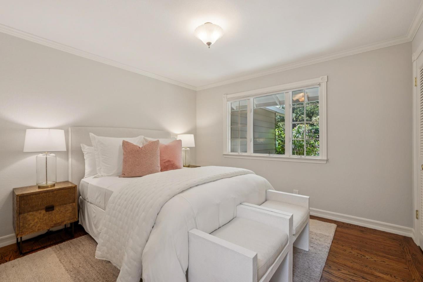 Detail Gallery Image 22 of 42 For 199 Brookwood Rd, Woodside,  CA 94062 - 4 Beds | 3/1 Baths