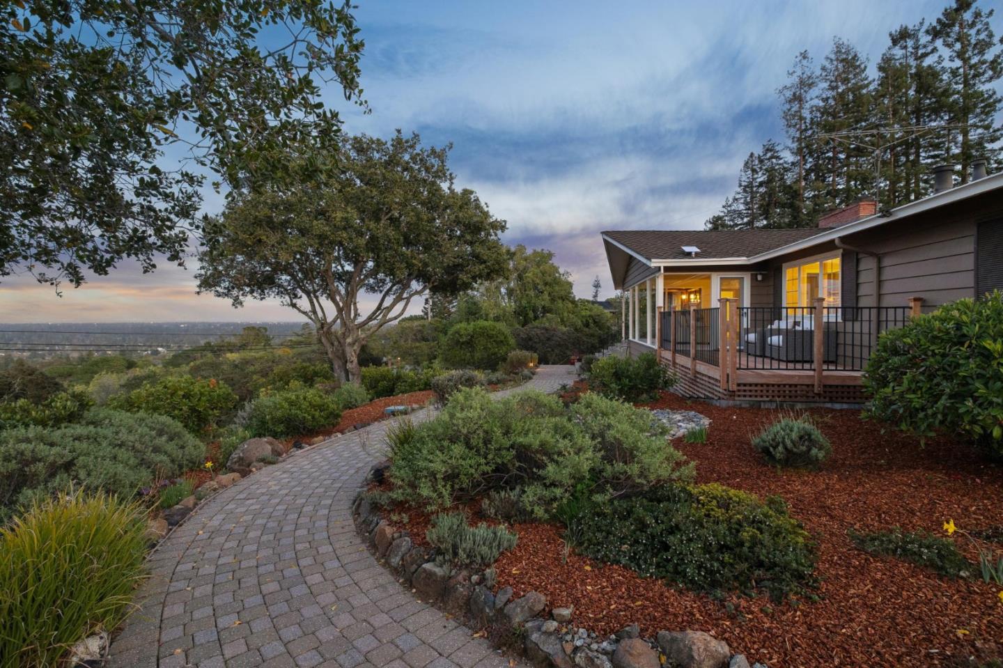 Detail Gallery Image 36 of 42 For 199 Brookwood Rd, Woodside,  CA 94062 - 4 Beds | 3/1 Baths