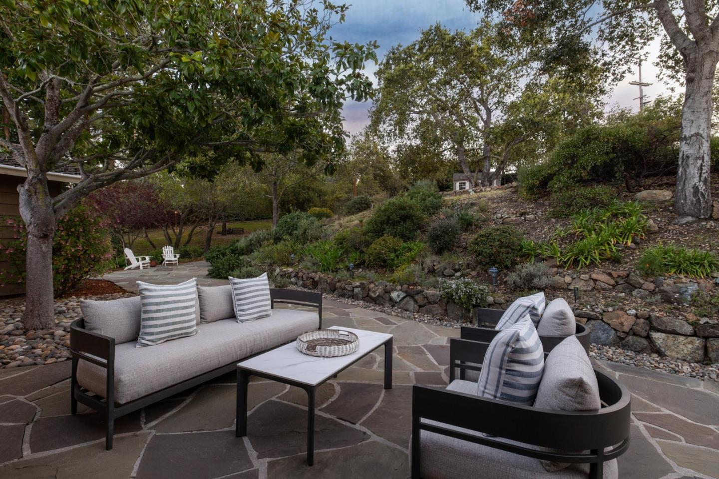 Detail Gallery Image 42 of 42 For 199 Brookwood Rd, Woodside,  CA 94062 - 4 Beds | 3/1 Baths