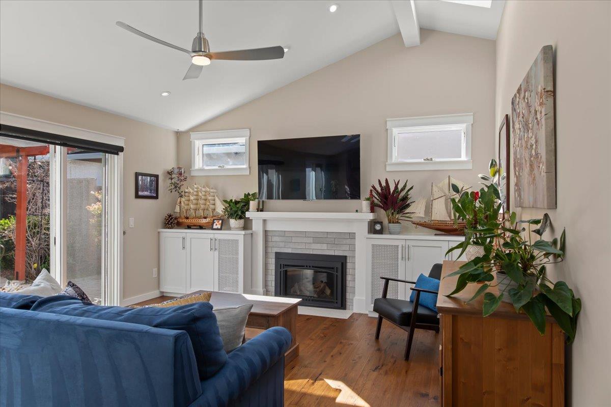 Detail Gallery Image 12 of 57 For 1710 Canna Ln, San Jose,  CA 95124 - 3 Beds | 2 Baths