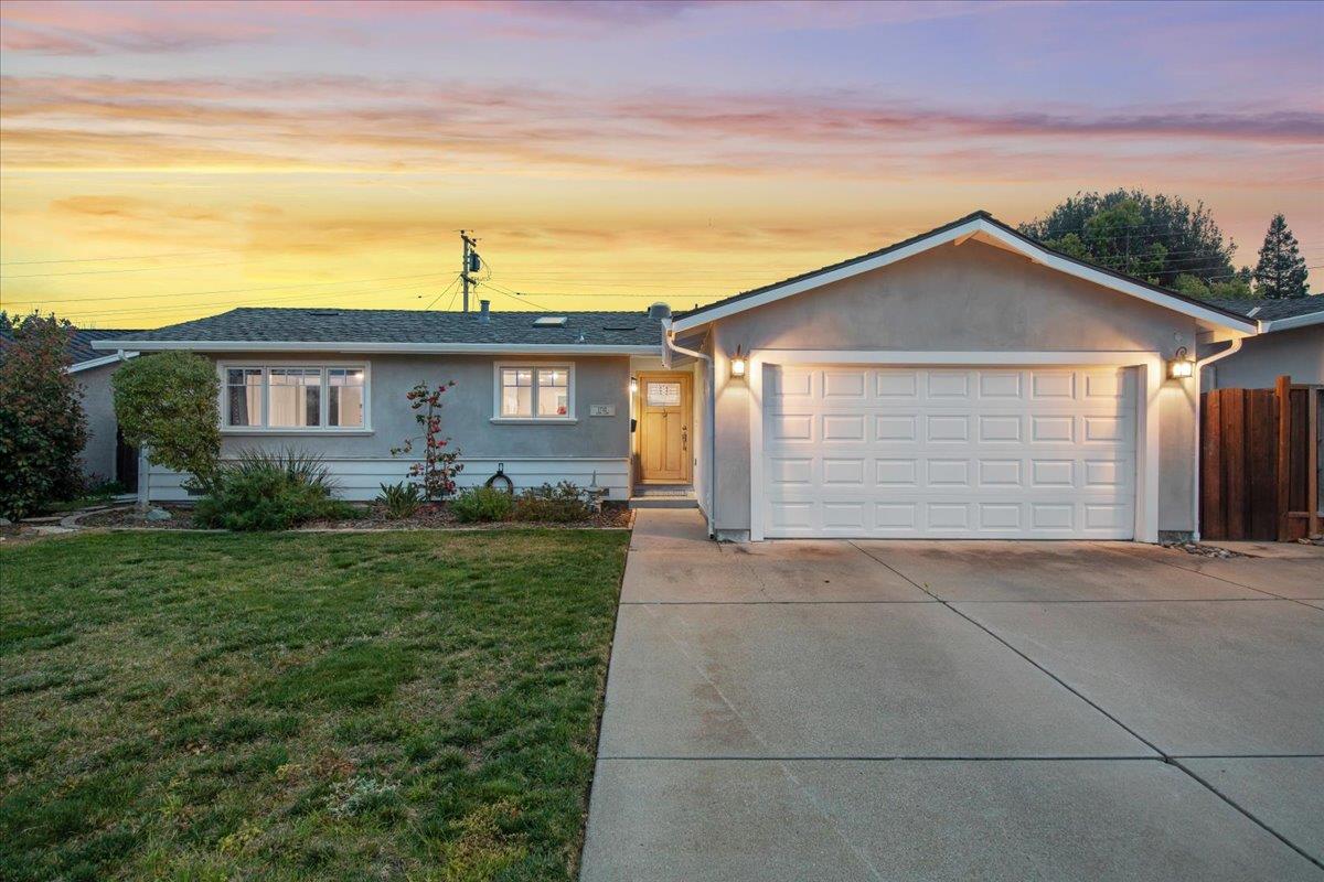 Detail Gallery Image 3 of 57 For 1710 Canna Ln, San Jose,  CA 95124 - 3 Beds | 2 Baths