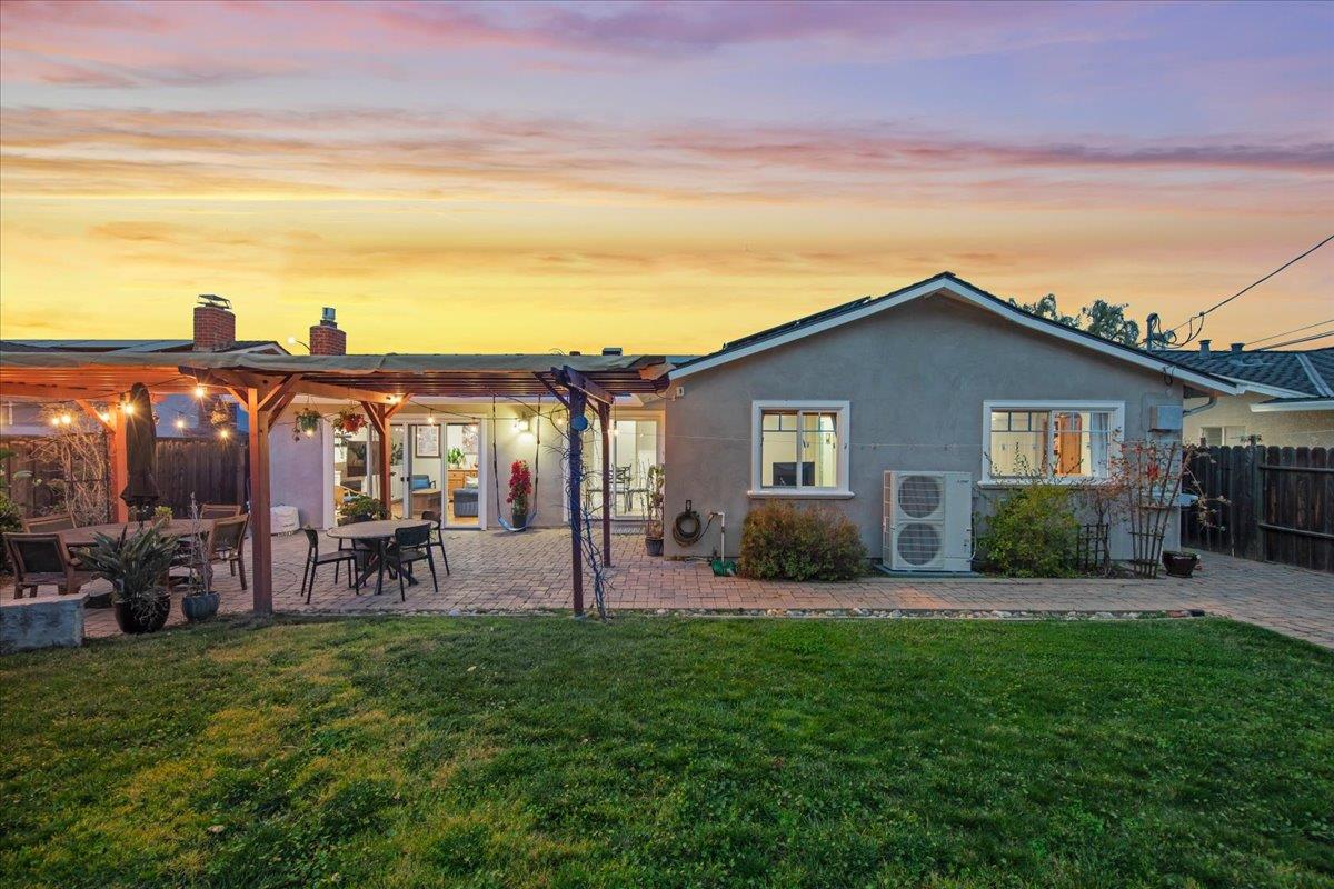 Detail Gallery Image 35 of 57 For 1710 Canna Ln, San Jose,  CA 95124 - 3 Beds | 2 Baths