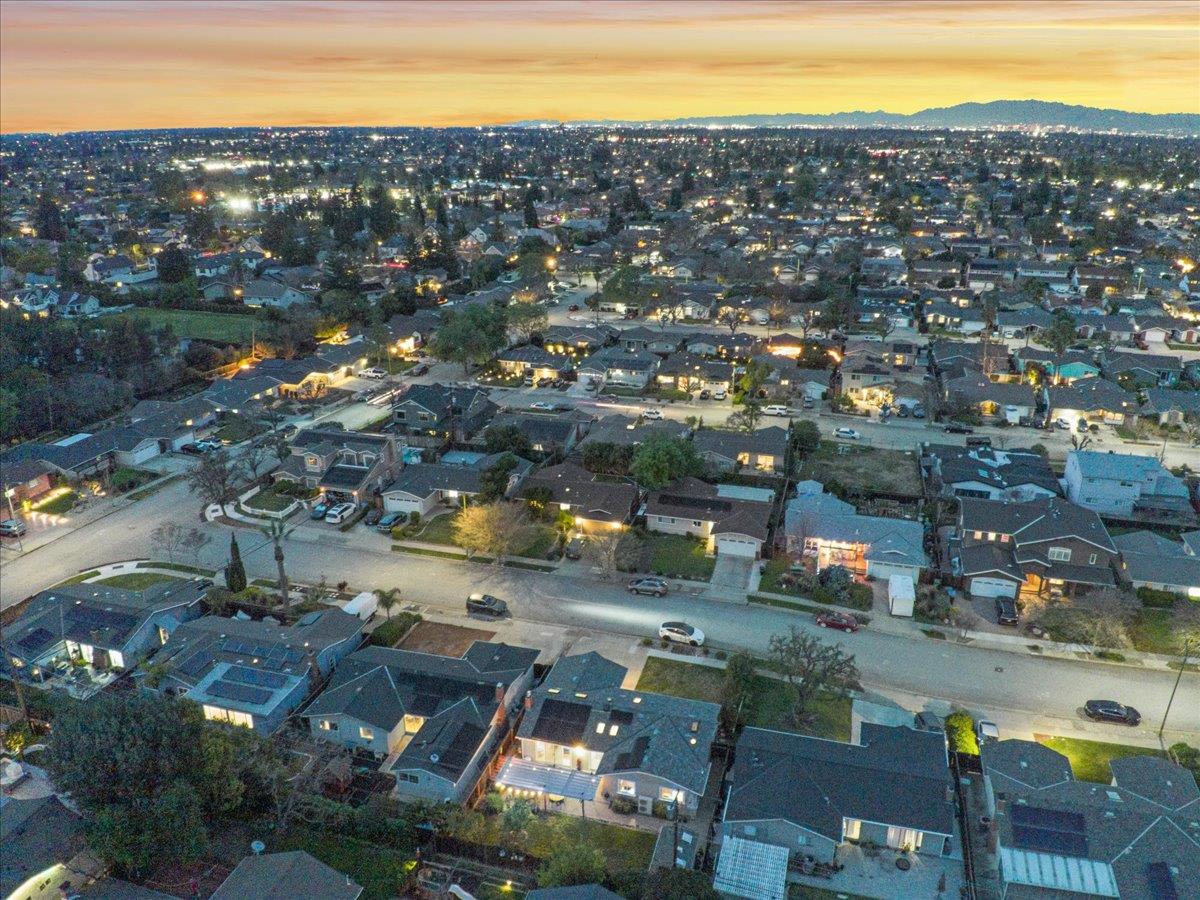 Detail Gallery Image 55 of 57 For 1710 Canna Ln, San Jose,  CA 95124 - 3 Beds | 2 Baths