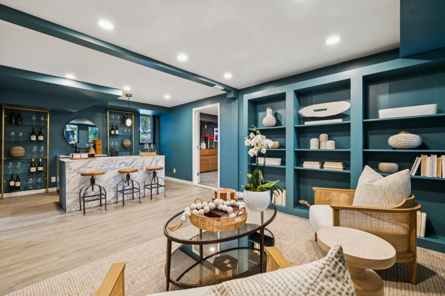 Detail Gallery Image 15 of 48 For 80 Skywood Way, Woodside,  CA 94062 - 4 Beds | 2/1 Baths