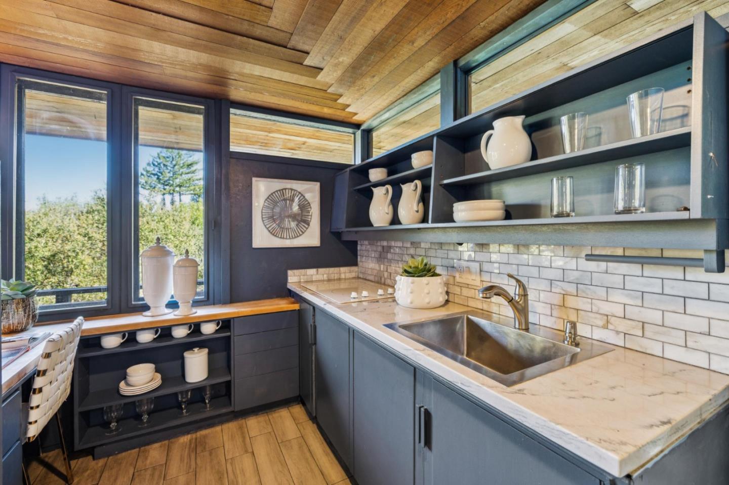 Detail Gallery Image 37 of 48 For 80 Skywood Way, Woodside,  CA 94062 - 4 Beds | 2/1 Baths