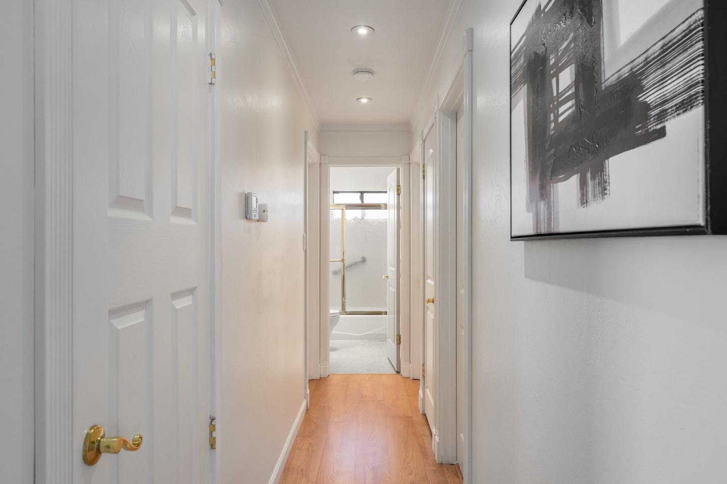 Detail Gallery Image 16 of 47 For 3900 Chilton Ln, San Bruno,  CA 94066 - 3 Beds | 3 Baths