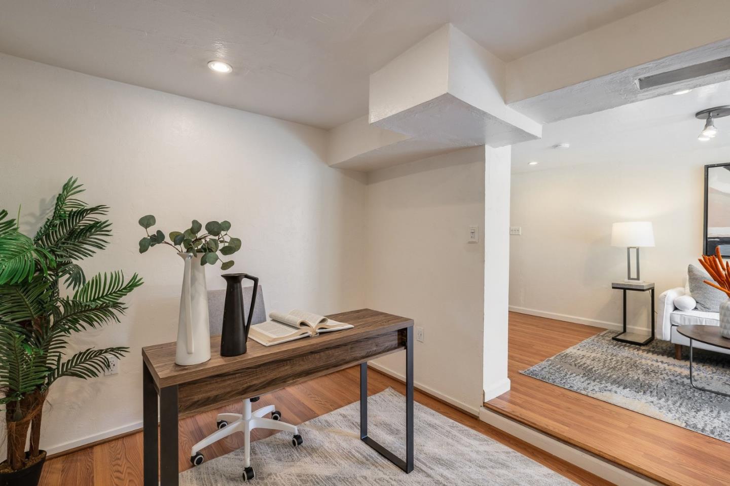 Detail Gallery Image 34 of 47 For 3900 Chilton Ln, San Bruno,  CA 94066 - 3 Beds | 3 Baths