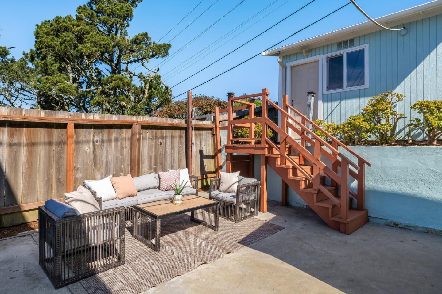 Detail Gallery Image 40 of 47 For 3900 Chilton Ln, San Bruno,  CA 94066 - 3 Beds | 3 Baths