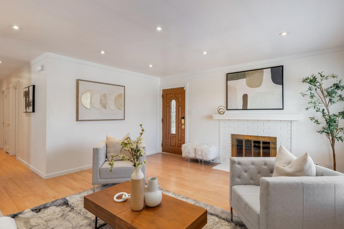 Detail Gallery Image 7 of 47 For 3900 Chilton Ln, San Bruno,  CA 94066 - 3 Beds | 3 Baths