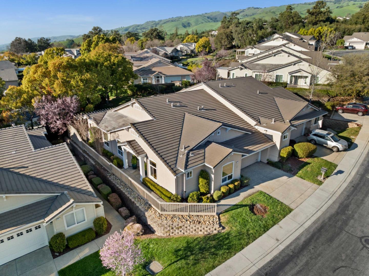 Photo #2: ML82037545 Listing: Photo #2