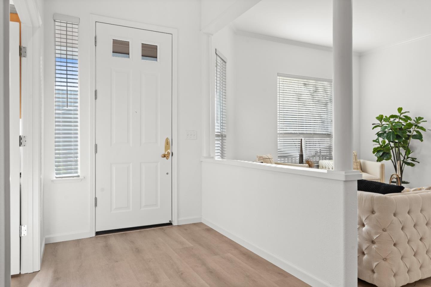 Photo #5: ML82037545 Listing: Photo #5