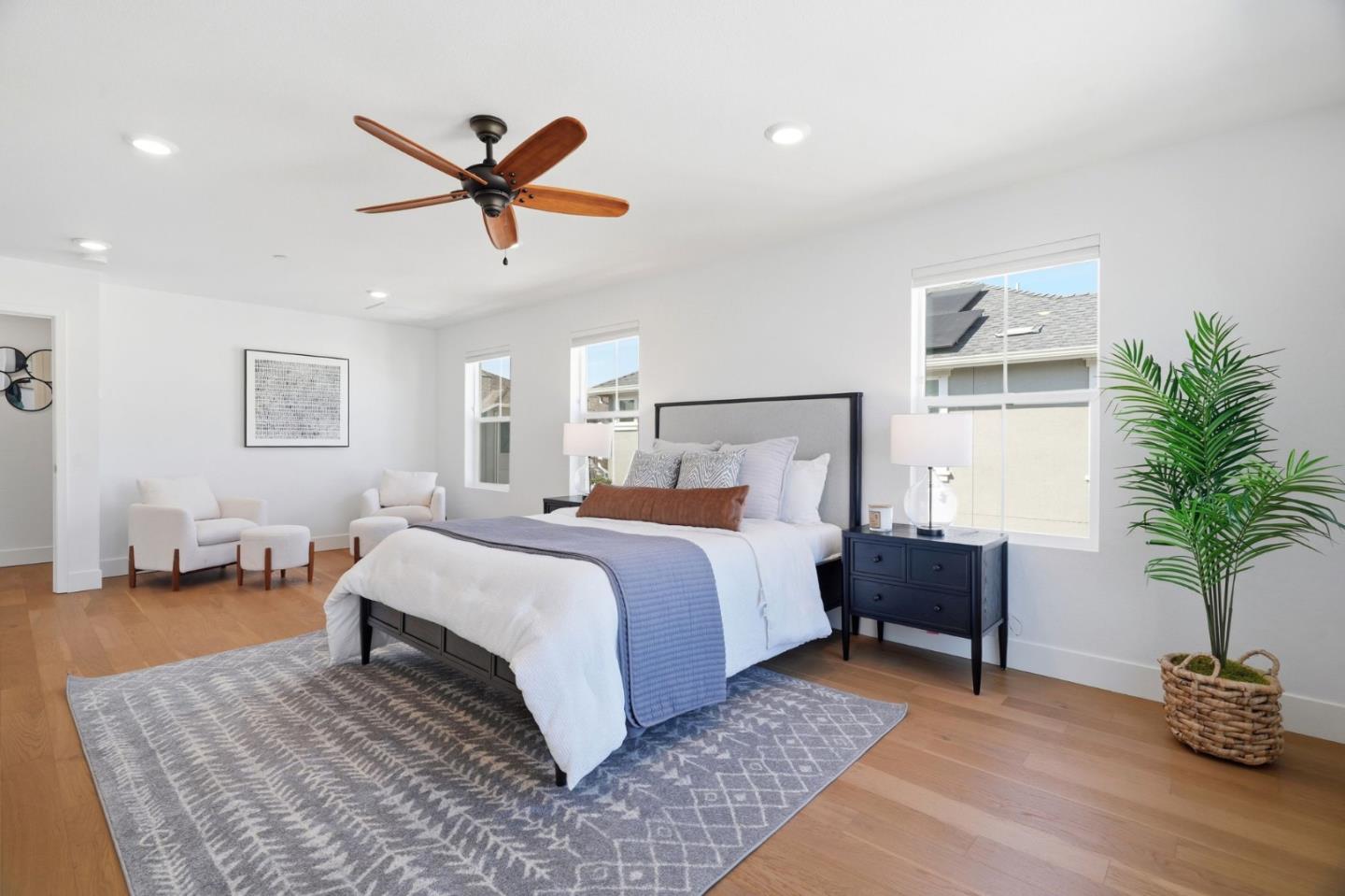 Detail Gallery Image 19 of 55 For 37380 Watersail Way, Newark,  CA 94560 - 4 Beds | 4/1 Baths