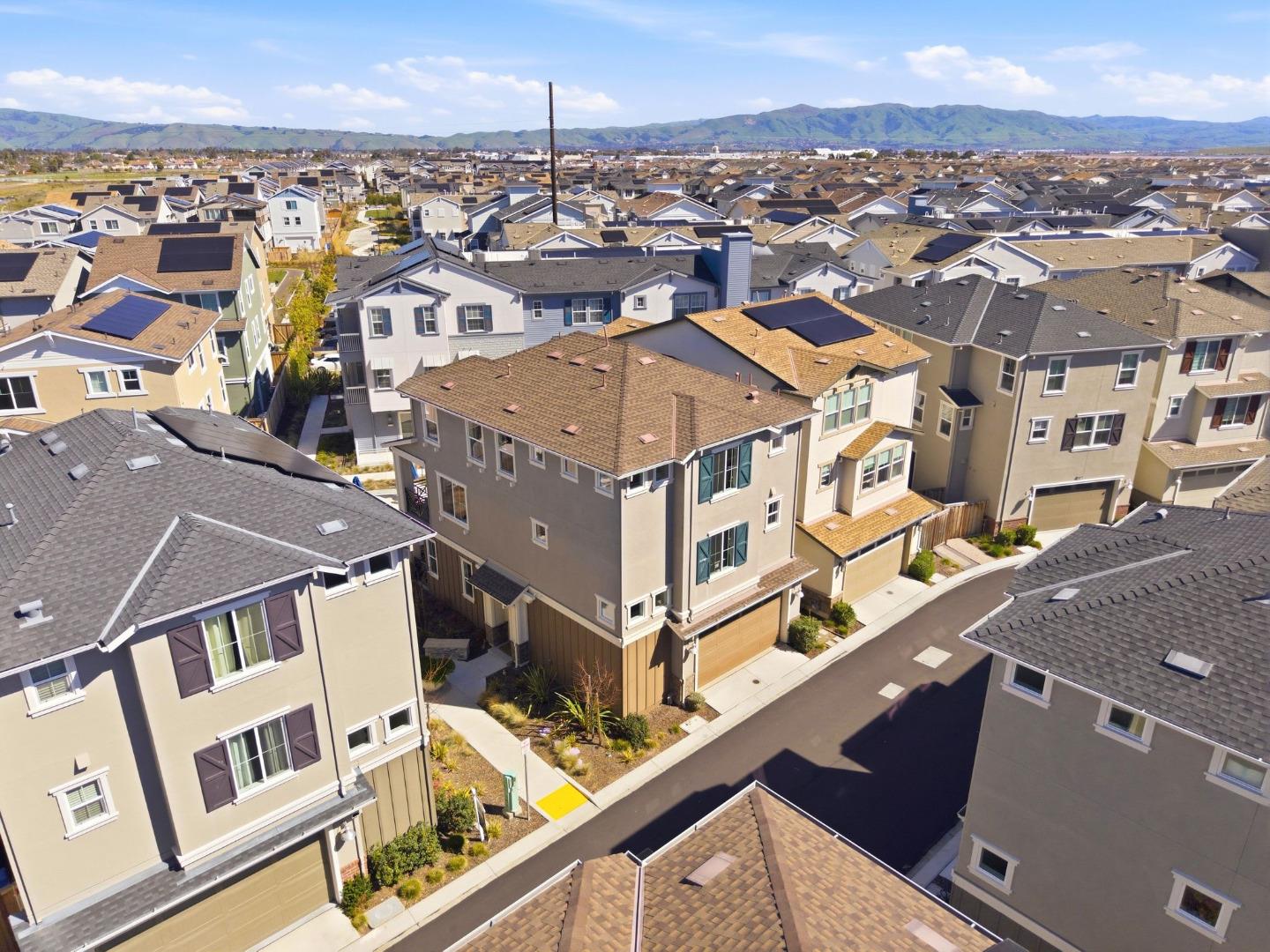 Detail Gallery Image 40 of 55 For 37380 Watersail Way, Newark,  CA 94560 - 4 Beds | 4/1 Baths