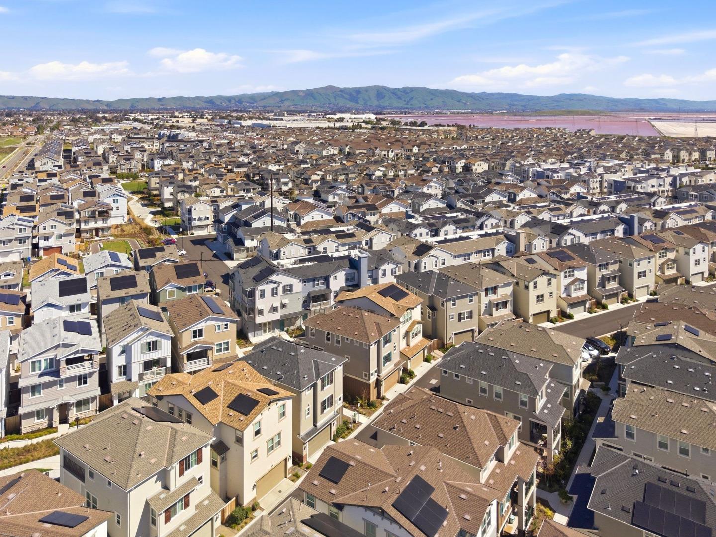 Detail Gallery Image 43 of 55 For 37380 Watersail Way, Newark,  CA 94560 - 4 Beds | 4/1 Baths