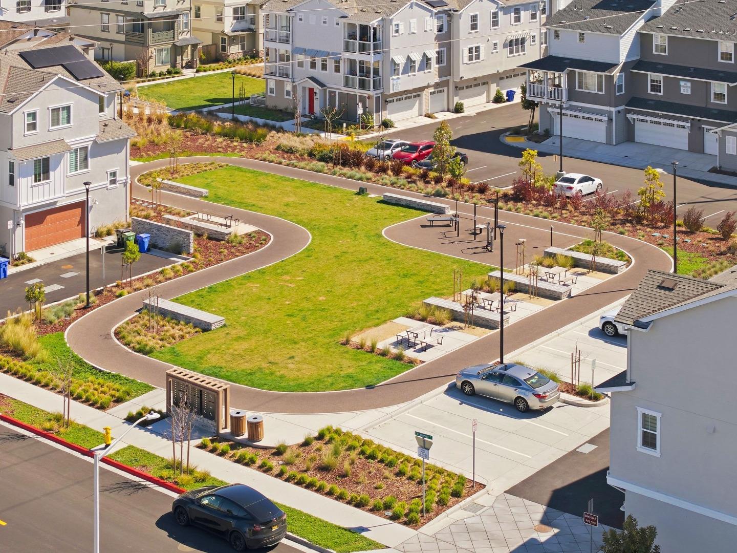 Detail Gallery Image 44 of 55 For 37380 Watersail Way, Newark,  CA 94560 - 4 Beds | 4/1 Baths