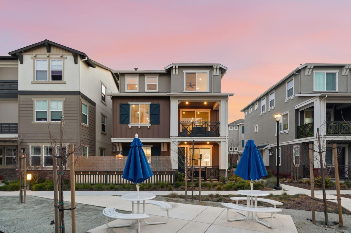 Detail Gallery Image 51 of 55 For 37380 Watersail Way, Newark,  CA 94560 - 4 Beds | 4/1 Baths