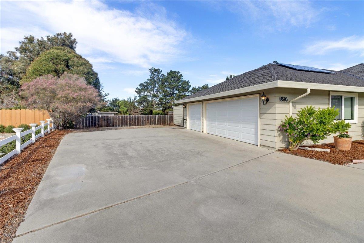 Detail Gallery Image 29 of 40 For 18595 Ranchito Del Rio Dr, Salinas,  CA 93908 - 3 Beds | 2 Baths