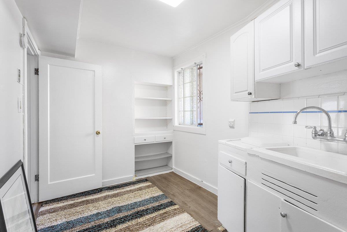 Detail Gallery Image 20 of 24 For 1000 Crescent Ave, San Francisco,  CA 94110 - 3 Beds | 2 Baths